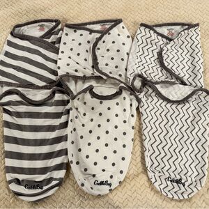 CuddleBug Baby Swaddle Set